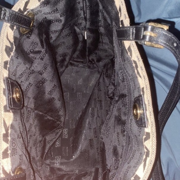 I dnt need it come with 60$ and it’s yours - Picture 3 of 3